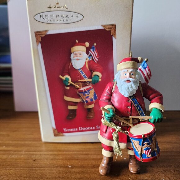 Hallmark Keepsake Christmas Ornament Yankee Doodle Santa 2005 NEW - Picture 4 of 7